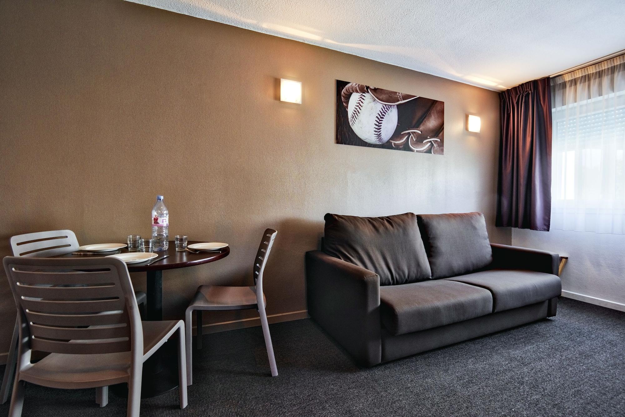 Comfort Aparthotel Les Hauts D'อานซี ภายนอก รูปภาพ