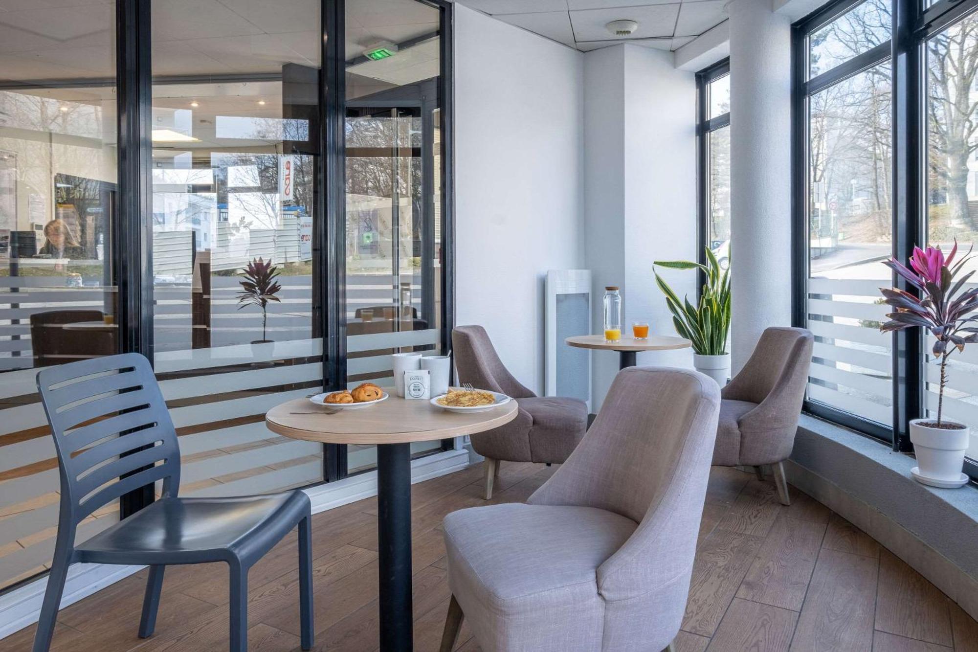 Comfort Aparthotel Les Hauts D'อานซี ภายนอก รูปภาพ