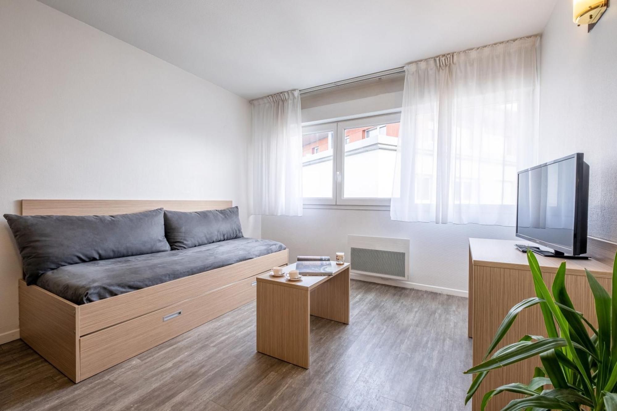 Comfort Aparthotel Les Hauts D'อานซี ภายนอก รูปภาพ